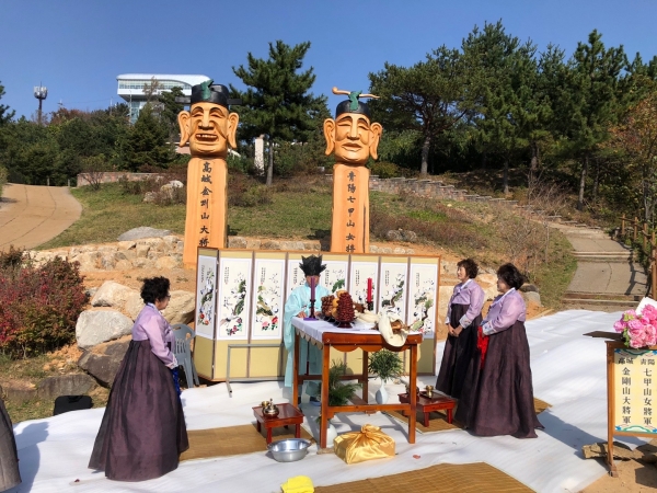 청양문화원, 강원 고성에서 통일장승 혼례식 거행