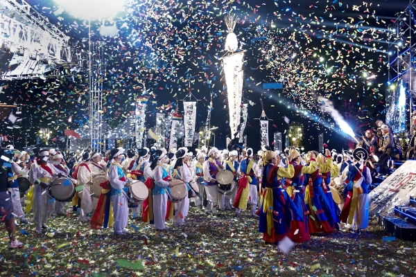 사진공모전 대상- 황치권, 화합 한마당