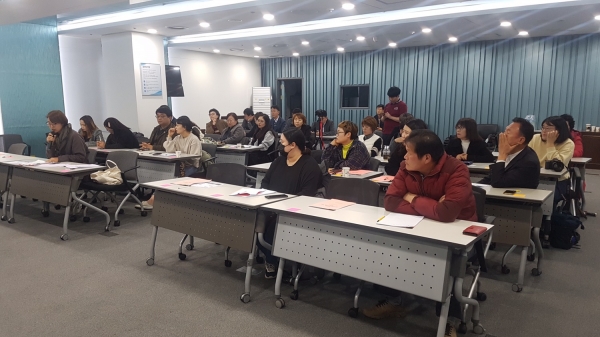 당진대기오염엄마감시단, 현대제철 대기오염문제 해결 토론회 개최