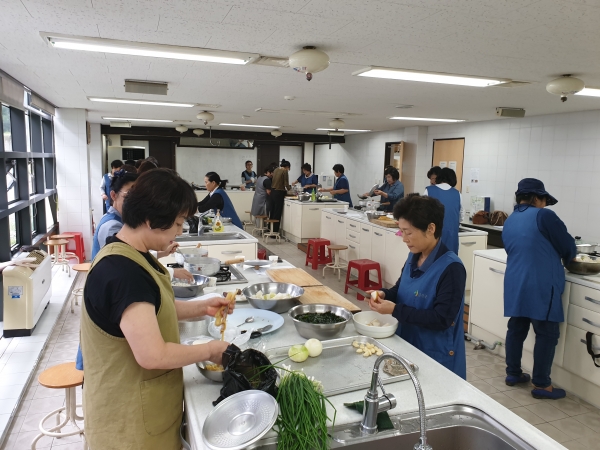 슬로푸드대학 프로그램 진행 모습