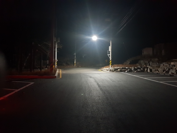 식장산문화공원 진입로 조명시설 설치 완료 모습