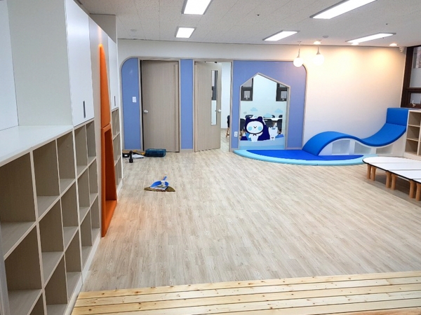신평 공동육아나눔터 실내 내부
