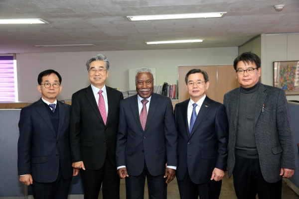 주한 앙골라 대사, 서천군 (주)다산기계 방문