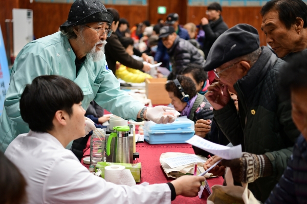 홍성군 찾아가는 이동복지관_광천읍