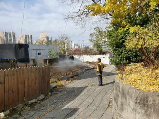 대전 동구, 진드기 매개 감염병 예방 특별 방역 ‘총력’