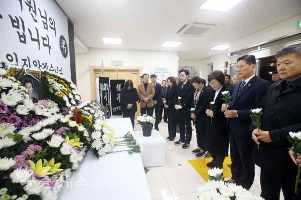 故 윤광준 유성구의원 영결식 모습.