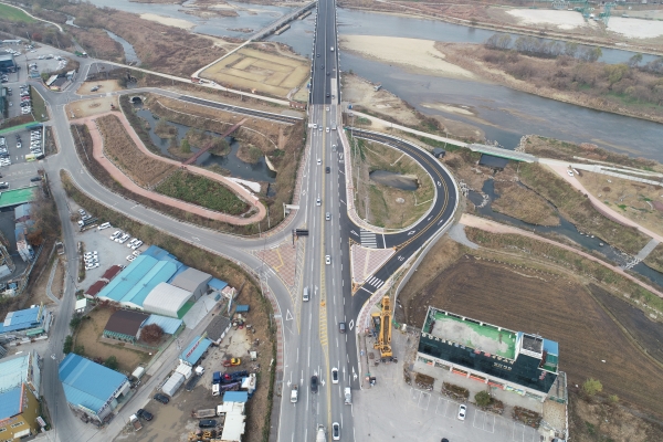 아산대교 교통광장