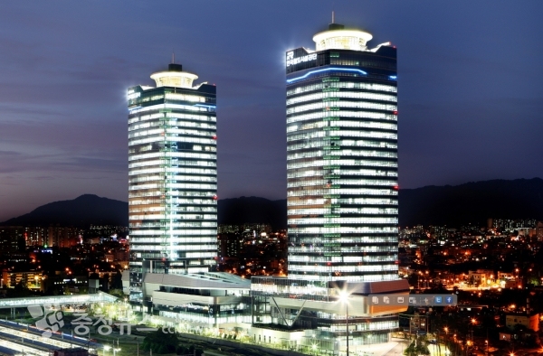 철도시설공단 청사 전경