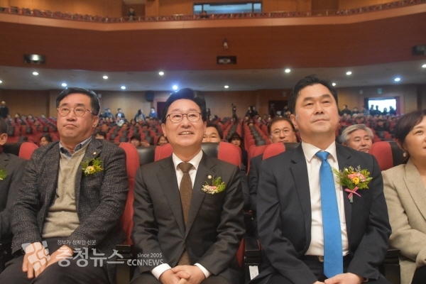 박범계 의원과 김종민 국회의원