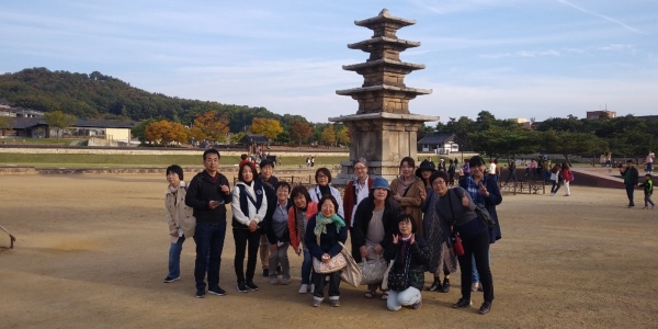 2019년 코리아 고토치 셔틀 진행  (정림사진 관람 모습)