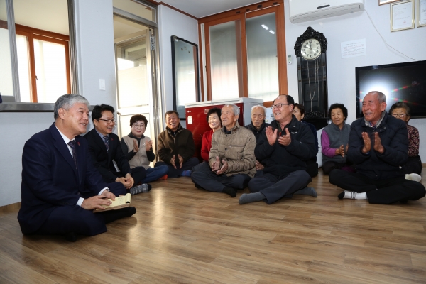 문정우 금산군수 군민과의 대화 모습