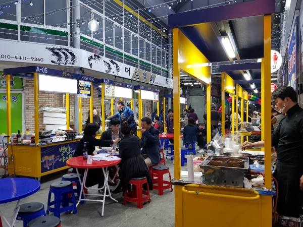 지난해 한내시장 별밤 야시장 모습