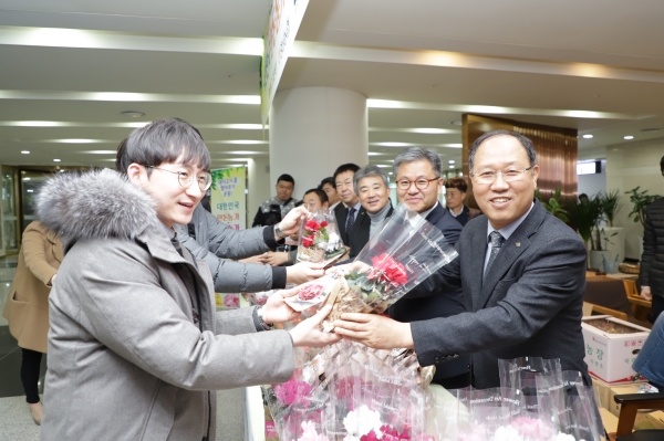 화훼농가돕기 꽃나눔 행사