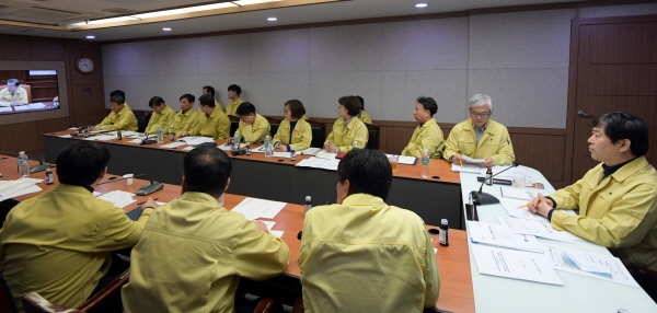 국·단·소장, 실·과장 및 관계공무원을 비상소집해 긴급회의 개최