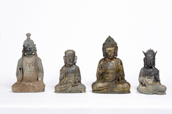 부여 무량사 오층석탑 출토 금동불상 일괄.