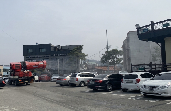 부여군 방역 소독활동 장면