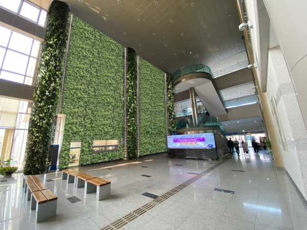 실내정원-당직실벽체