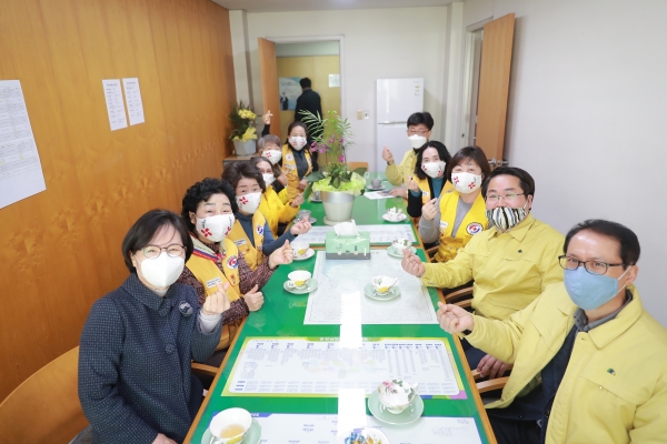 아산시, 대한적십자사 아산지구협의회와 수제 면마스크 제작