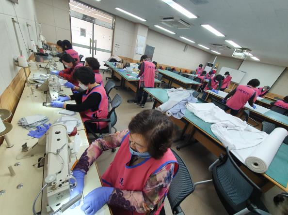 면마스크 제작 모습