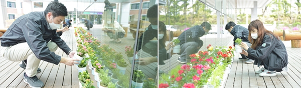 자원봉사 단체인 그린누리봉사단이 코로나19로 어려움을 겪는 관내 화훼농가를  돕기 위해‘1직원 1화분 갖기’행사
