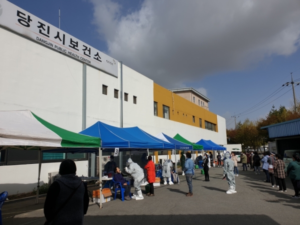 고위험 집단시설 요양시설 코로나19 검사 실시 모습