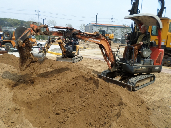 청양군 농기계반 수강생 전원 자격증 취득