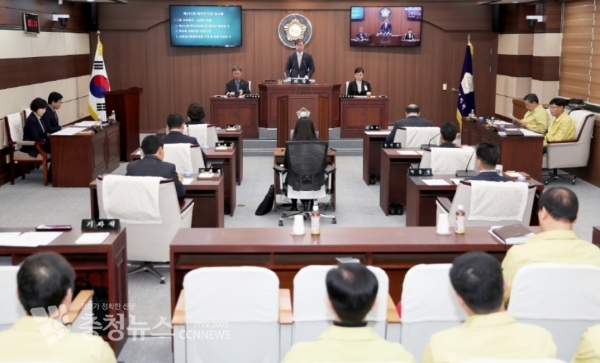 태안군의회 임시회 장면