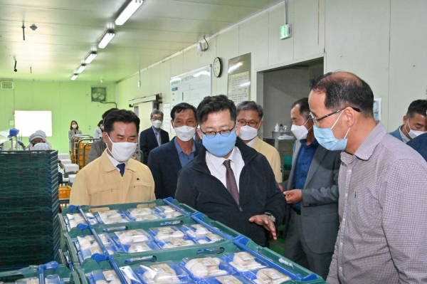김현수 농림축산식품부장관 방문 장면