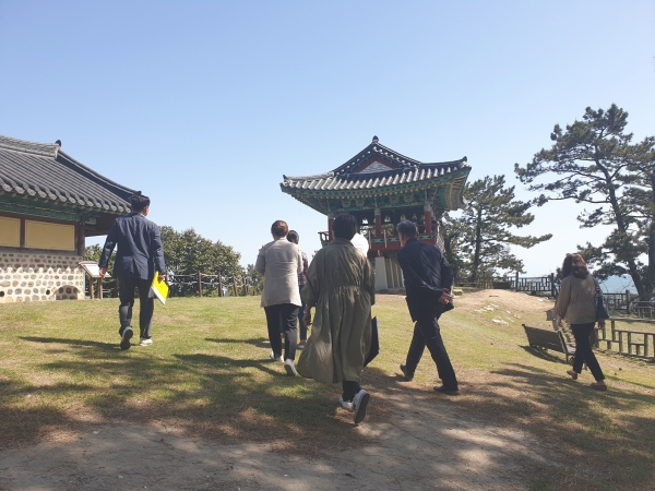 서천군, 문화재청과 ‘마량리 동백나무 숲’ 개선 방향 논의
