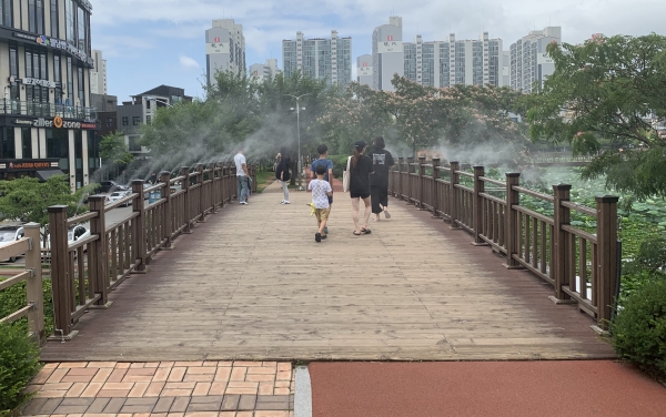 서산중앙호수공원, 나들교에 설치한 물안개 분사장치