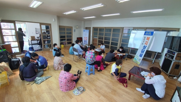 원산도 이동복지 상담실 운영 장면