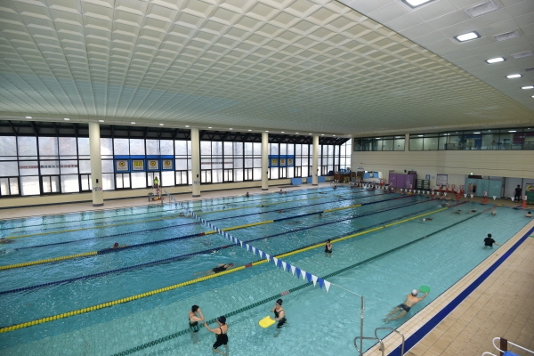 국민체육센터 수영장 (내부모습)