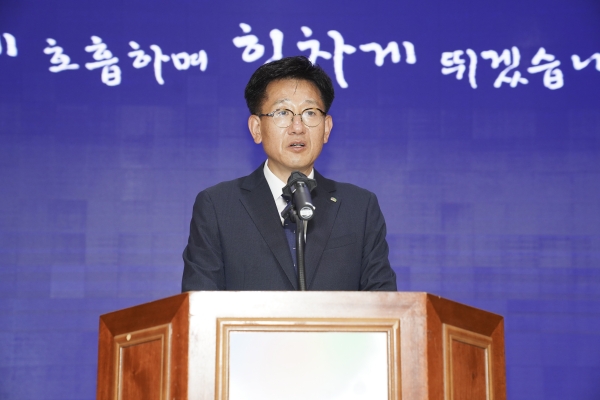 전만권부시장, 취임식 개최 모습