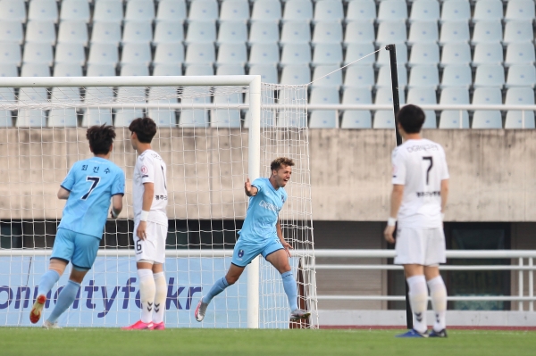 6R 제리 득점 모습