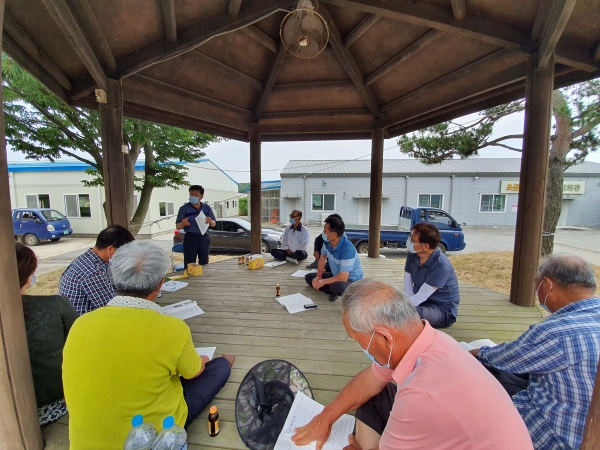 지난달 23일 대호지면에서 실시한 찾아가는 영농현장 교육장면