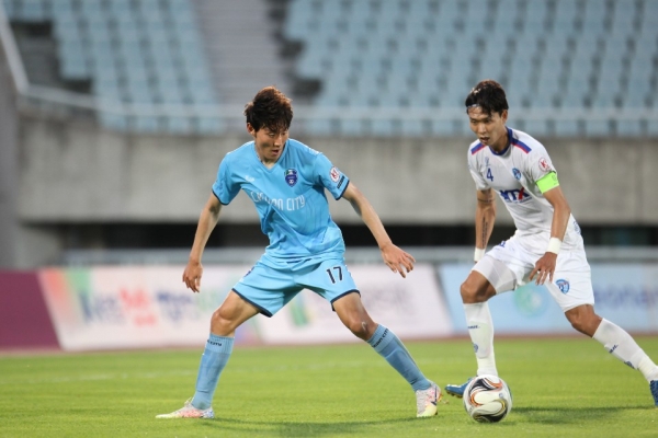 천안시축구단 경기 모습