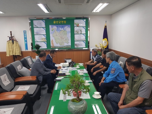 대전개인택시 금산향우회 의회방문 간담회