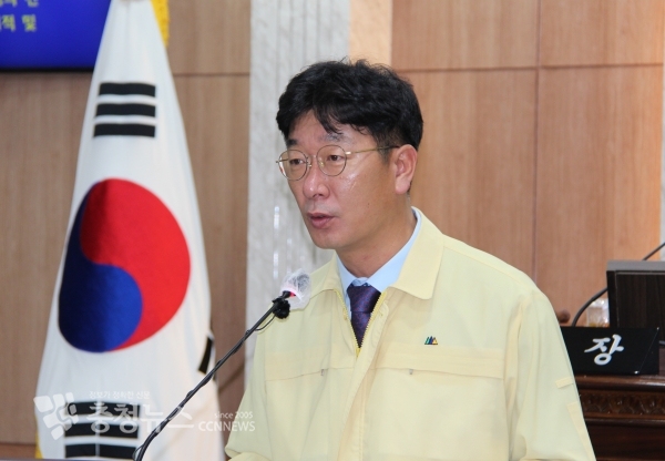 노승천 홍성군의원이 21일 청사이전보다 원도심 활성화 정책이 더 중요하다를 주제로 5분 발언을 했다.