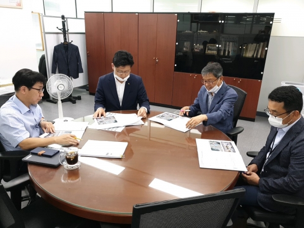 김정섭 시장 기획재정부 방문 지역현안 건의 모습