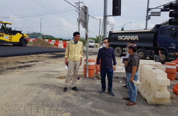 박상돈 천안시장 집중호우 피해현장 점검 모습