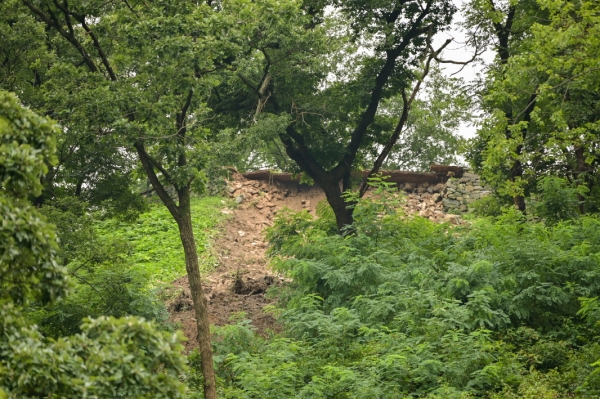 공주 공산성, 집중호우로 성벽 10m 가량 붕괴