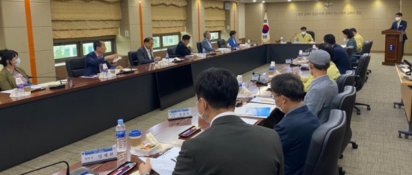 대전시교육청은 운영위원회를 열고 대전예고가 제출한 특목고 지정 취소 및 일반고(예술계열) 전환 신청을 지난 7월 최종 승인했다.