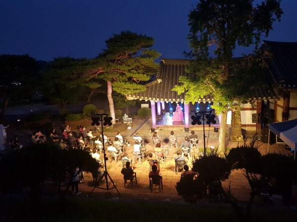 백제야 마실가자 행사 장면