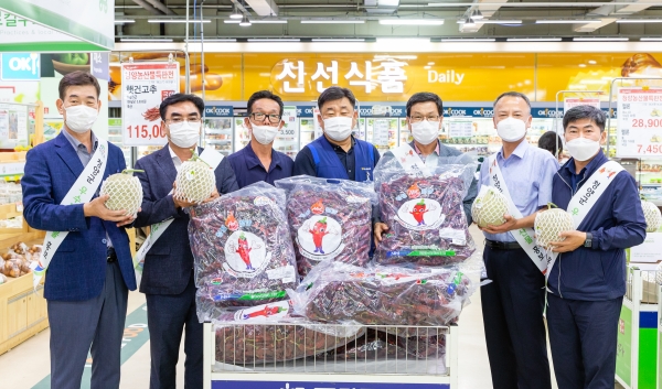 청양군․농협청양군지부 대전에서 4일간 판촉전 개최 모습