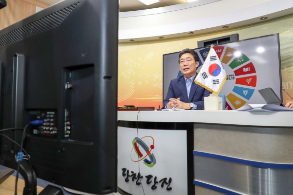 김홍장 시장, 세계지방정부연합에서 당진 SDGs사례 발표