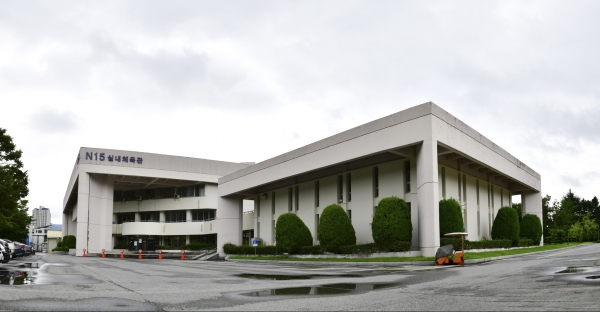 실내체육관(리모델링 대상)