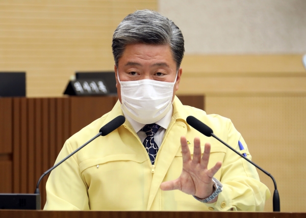 긴급현안질문 하는 차성호 세종시의원.