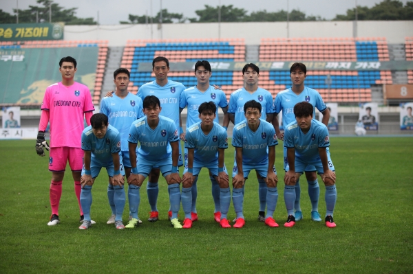 2020 K3리그 15R 후 전안시축구단 모습