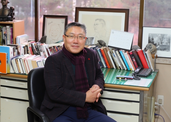 건양대 기획처장 김형곤 교수