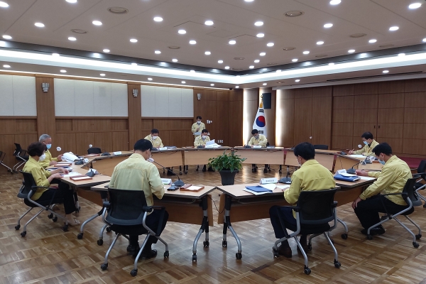 지난 9일 시청 중회의실에서 열린 시정조정위원회의 장면